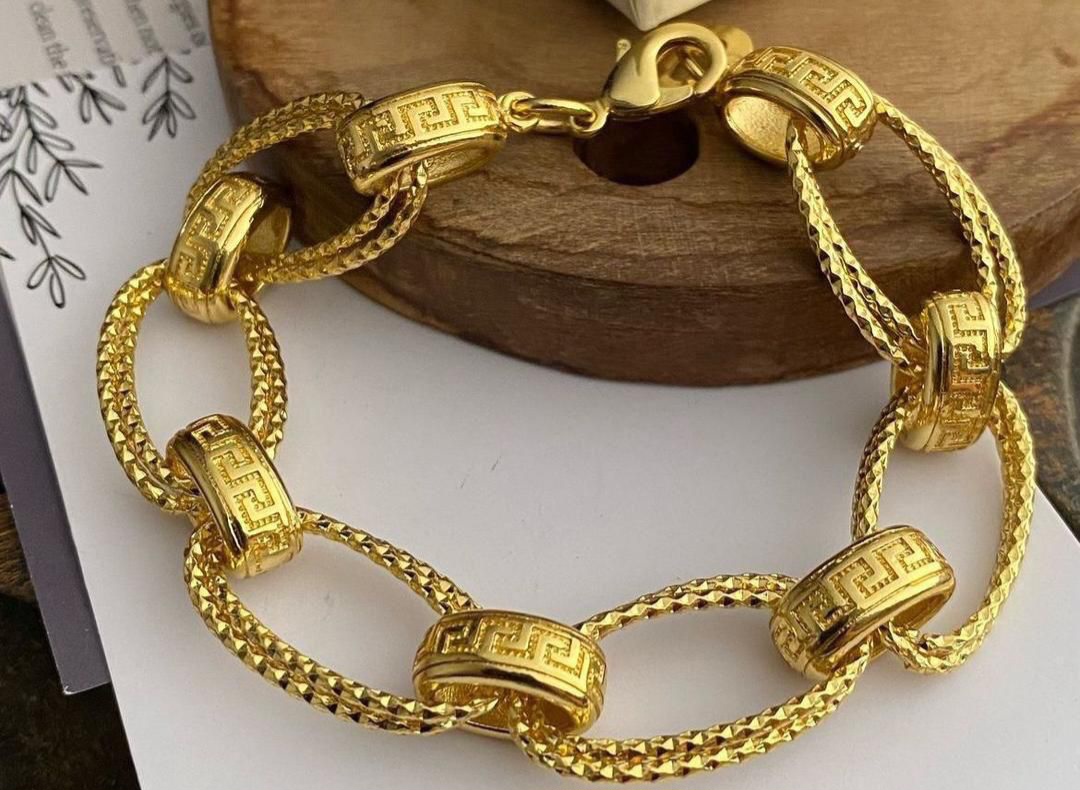 STJ BRACELET 001