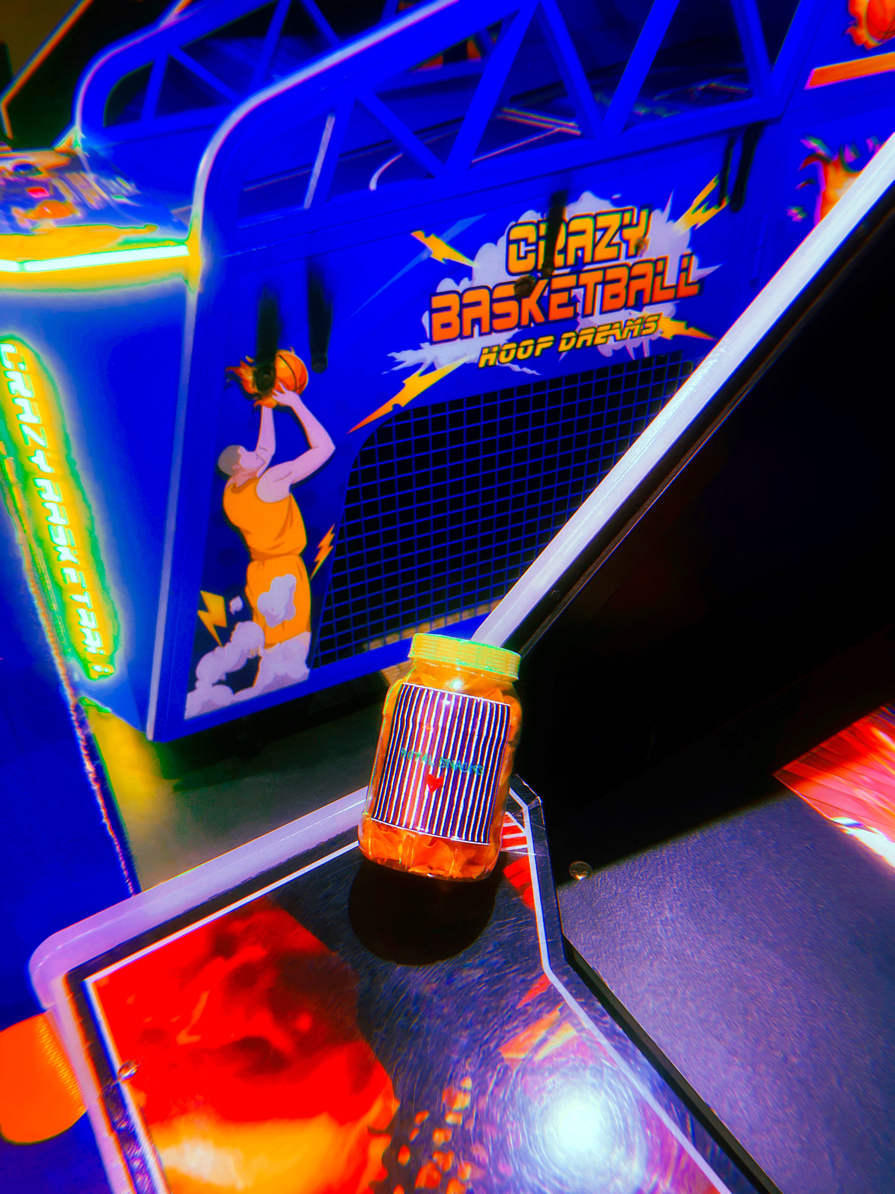 ROYAL SNACKS CHIPS JAR