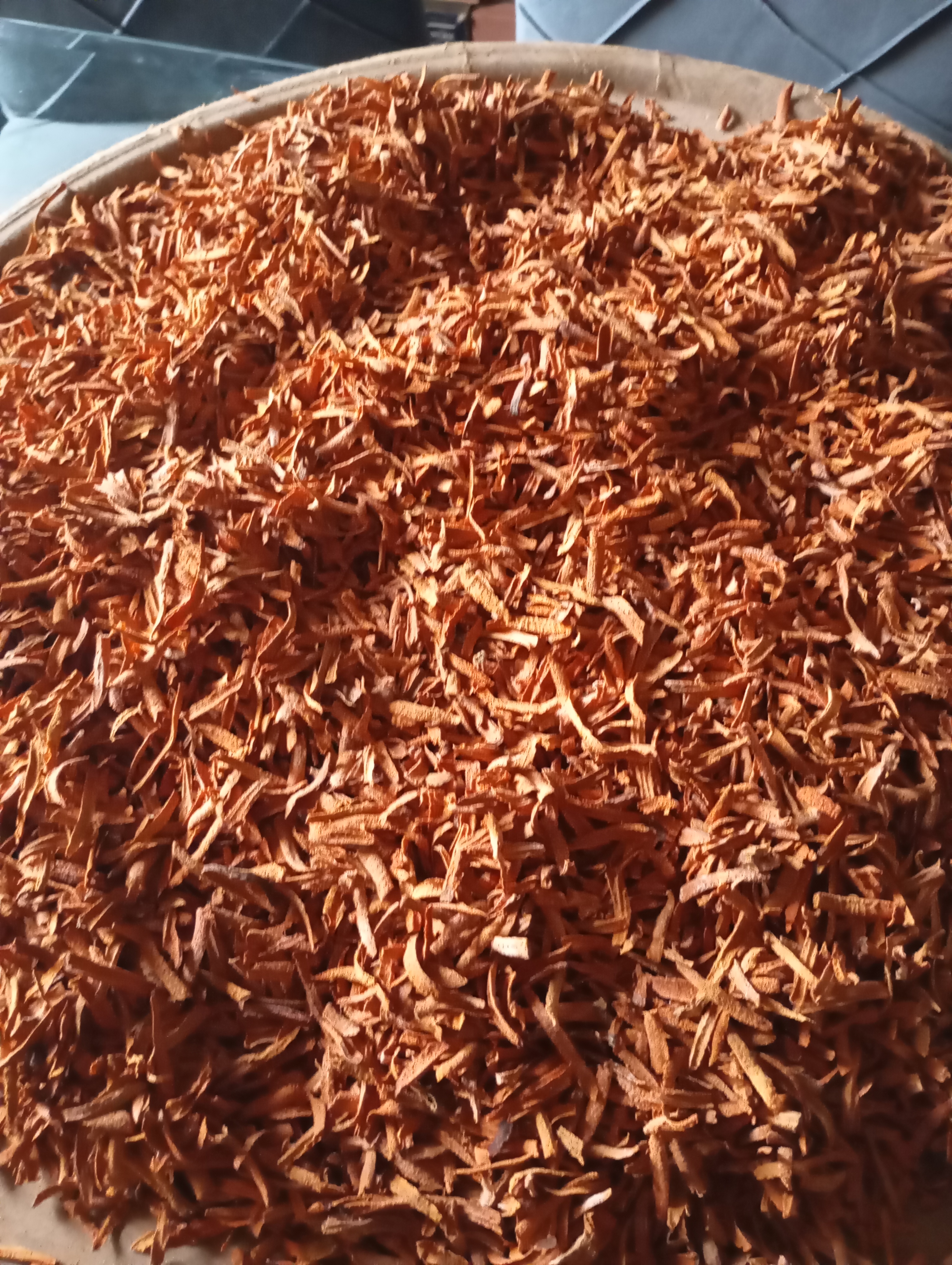 AVOCADO SEEDS (Dry/Shredded)